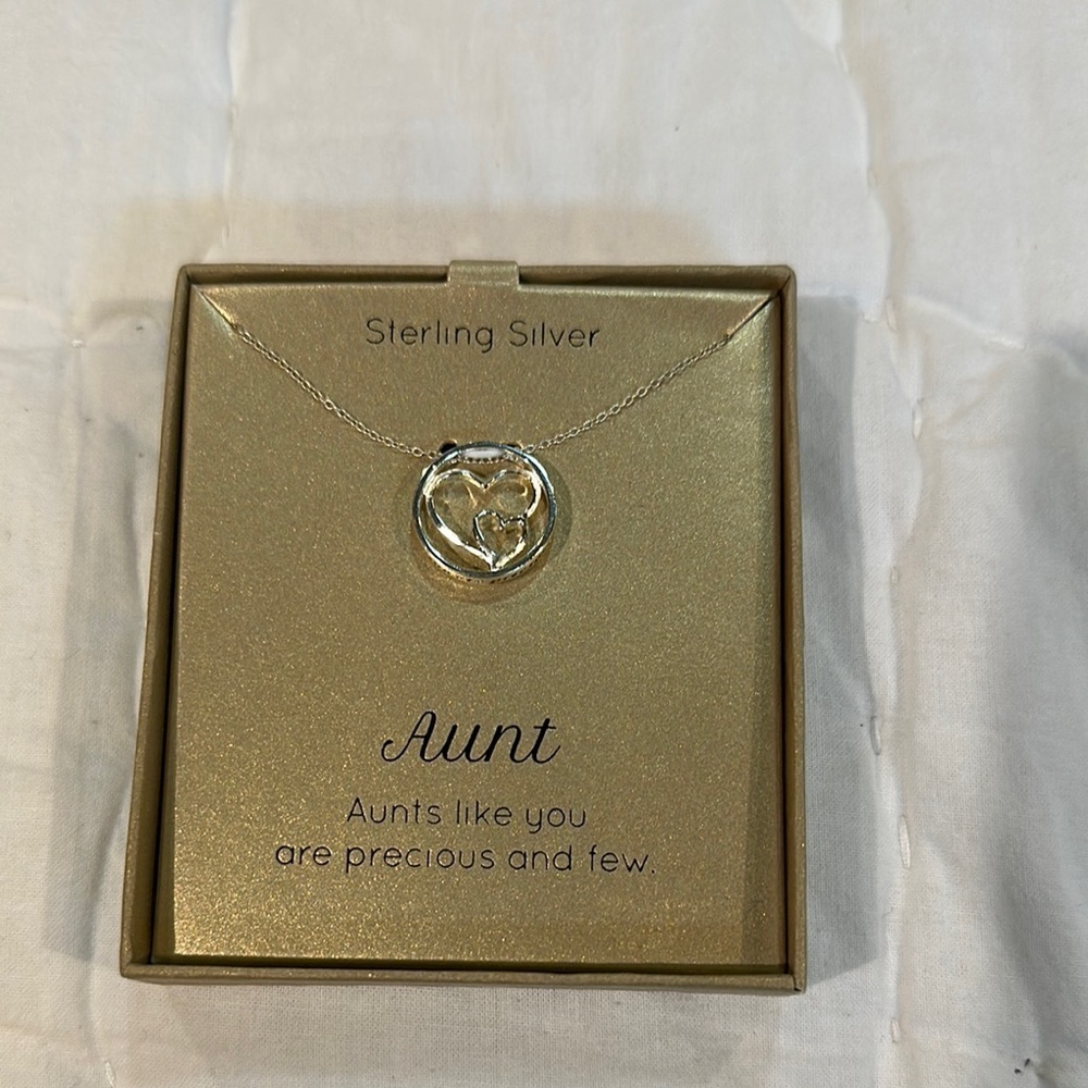 Sterling Silver Aunt Necklace